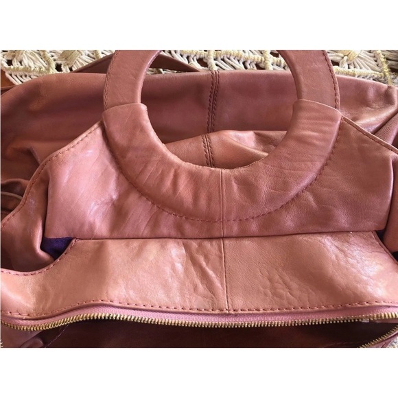 GUSTTO Donna Torso Pink Fringed Leather Boho-Fabulous Crossbody Satchel RARE EUC - Picture 10 of 13